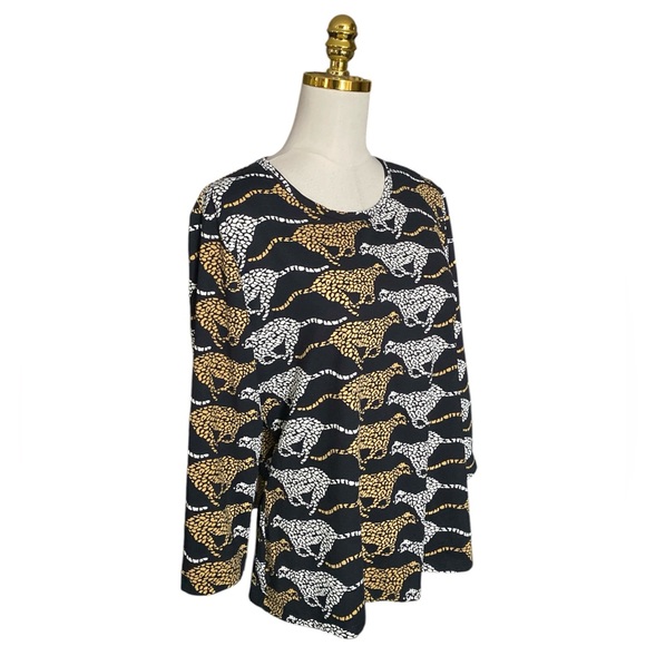 J. McLaughlin Women Catalina Cloth Stretch Knit Cheetah Print 3/4 Sleeve Top XL - Picture 2 of 7